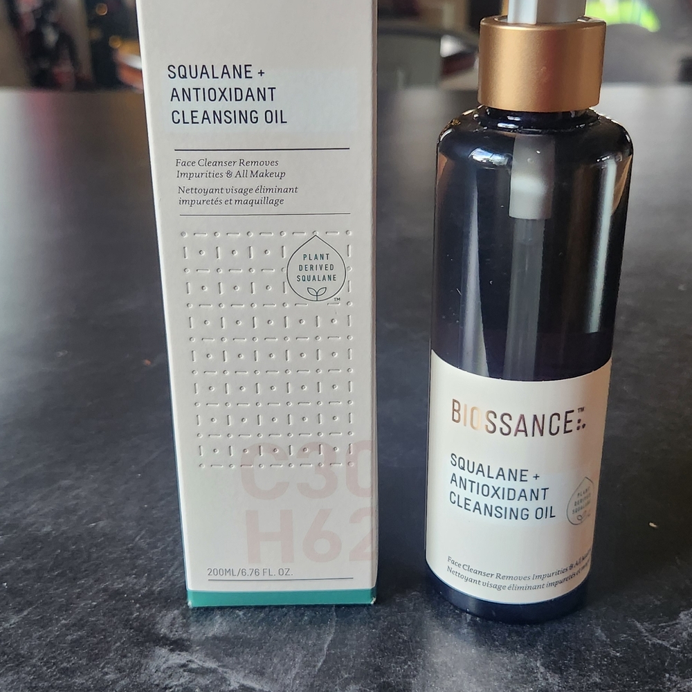 Biossance Squalane + Antioxidant Cleansing Oil - New